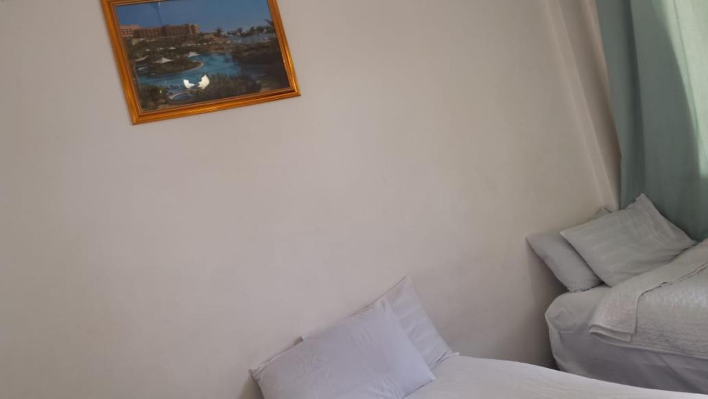 Rosebank Accommodation Йоханесбург Екстериор снимка