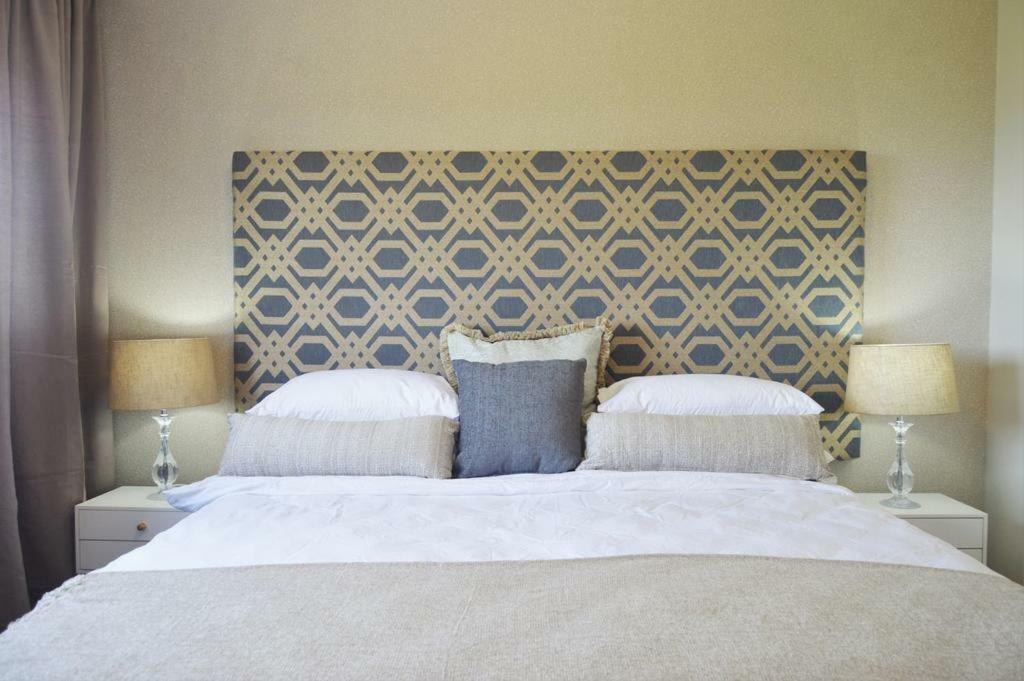 Rosebank Accommodation Йоханесбург Екстериор снимка